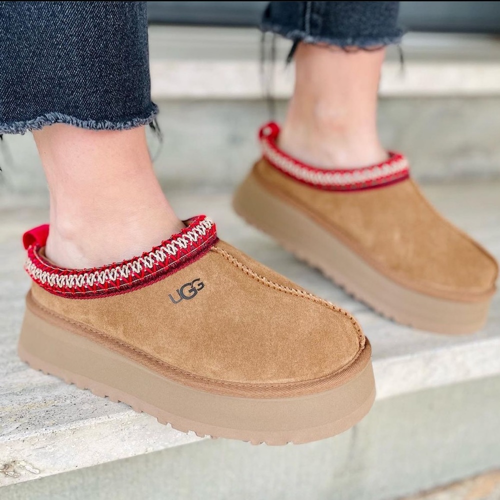 Ugg Tazz Slippers Chestnut Slides Shoes Chestnut NWT NIB WOMEN